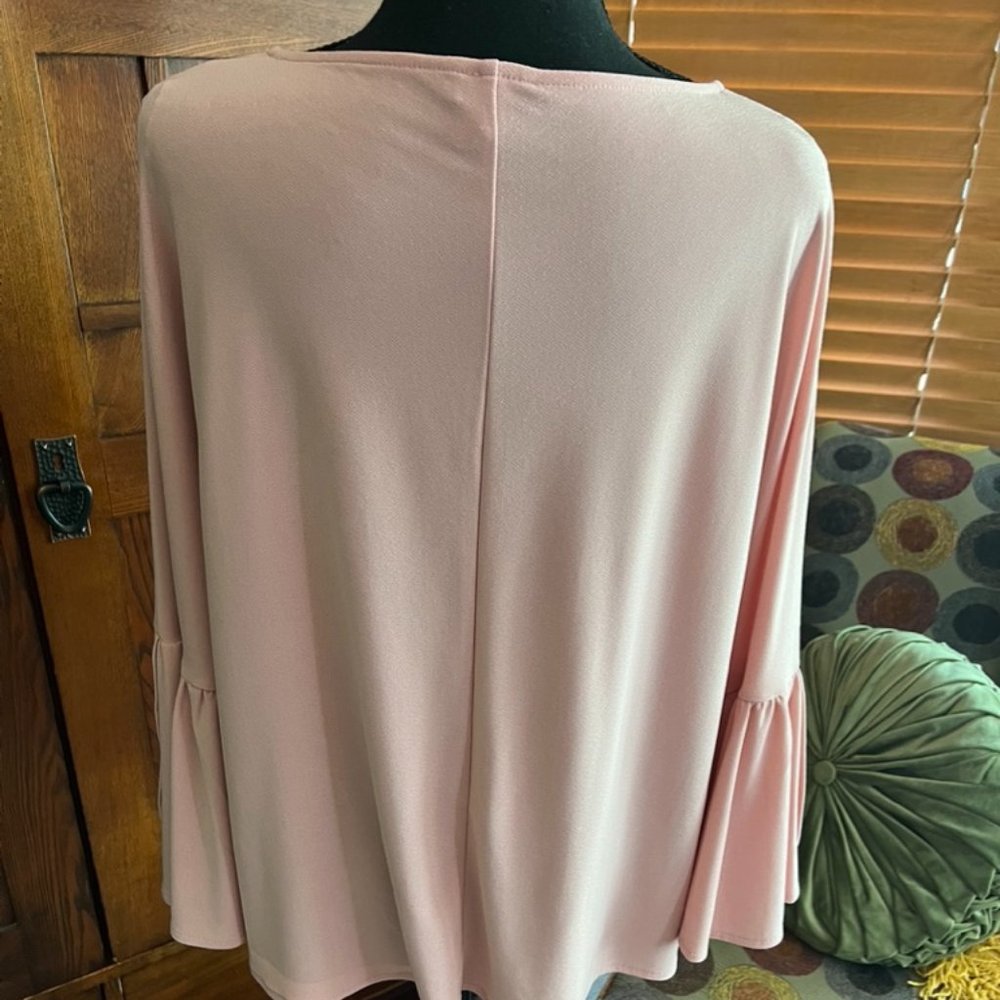 Vince Camuto Flutter Sleeve Blouse Size Large - image 2